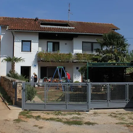 Apartment Apartments With A Parking Space Dolinci, Umag - 7111