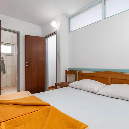 Apartments With Parking Space Dolinci, Umag - 7111